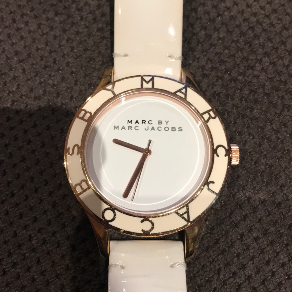 White and rose gold Marc Jacobs watch
